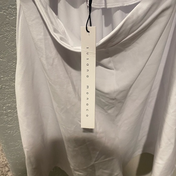 Susana Monaco half moon Halter Romper in Sugar NWT white - Picture 5 of 11